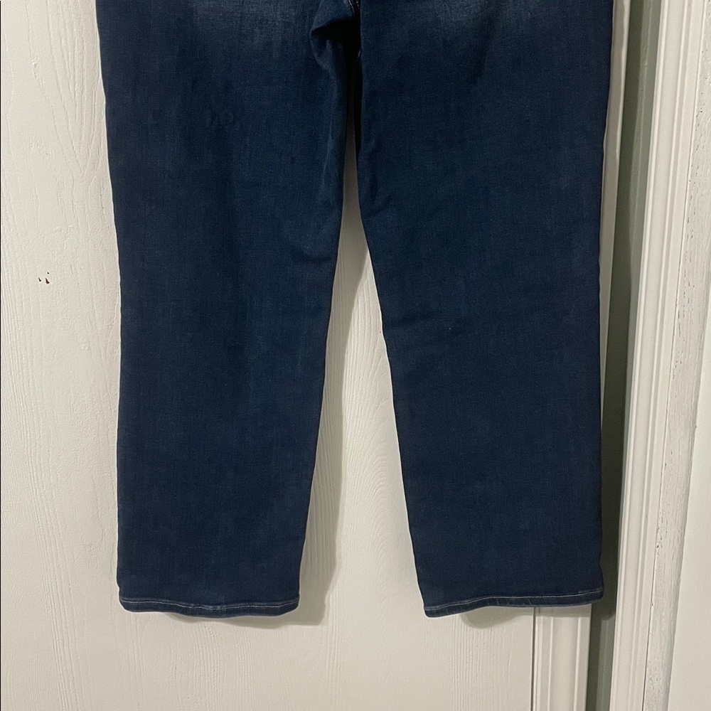 NYDJ Relaxed Straight Life x Tuck Like New High Rise Dark Wash Jeans Size 8 - Picture 4 of 10